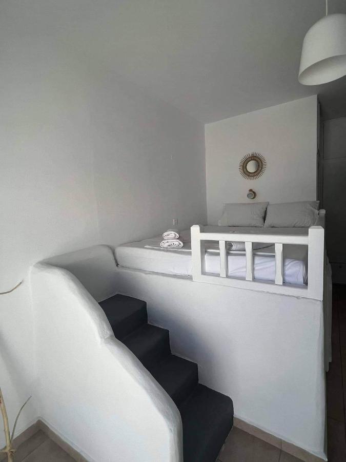 White Island Rooms Panteli Exterior foto